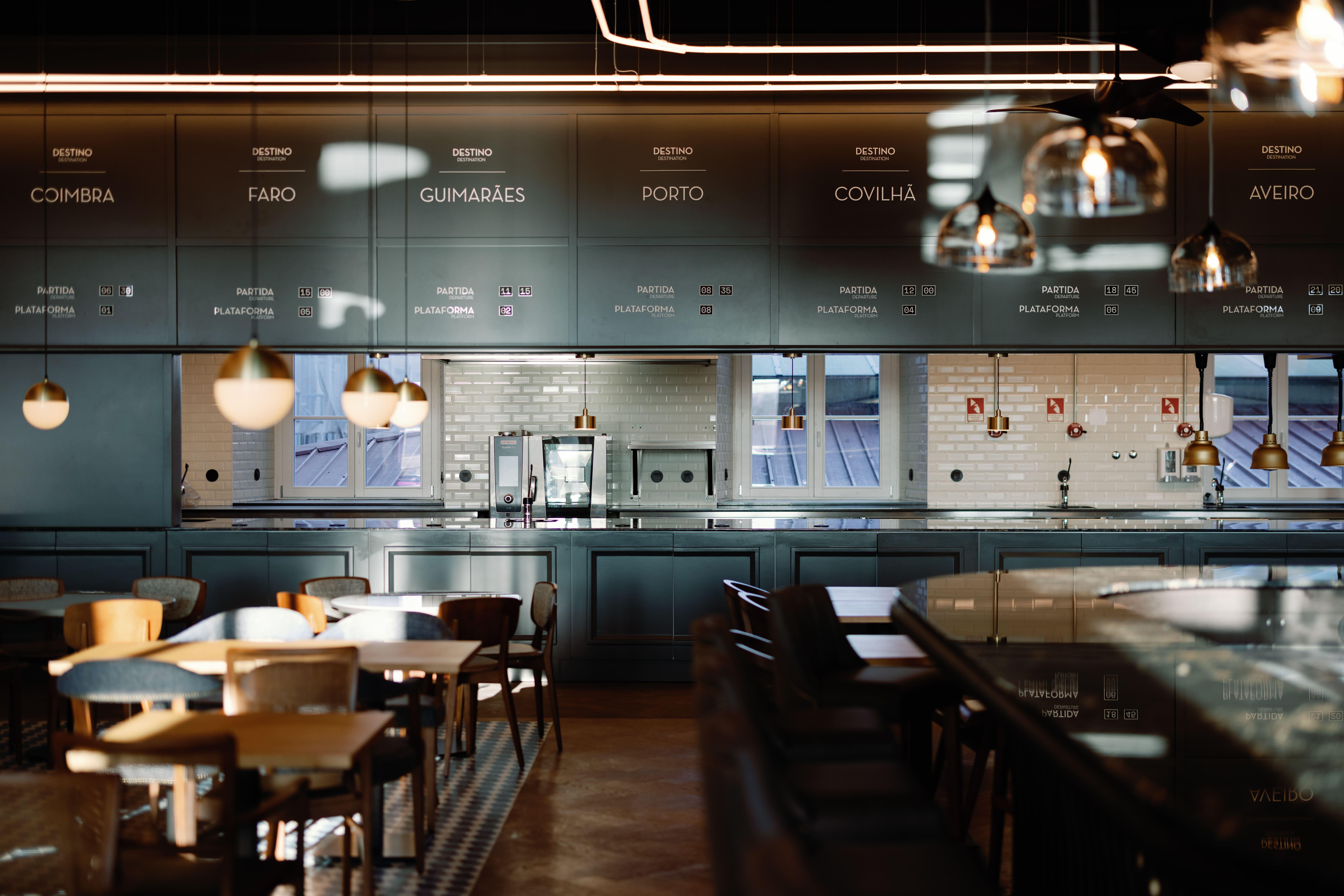 The Editory Riverside Hotel, An Historic Hotel Lisbon Luaran gambar The kitchen at the restaurant