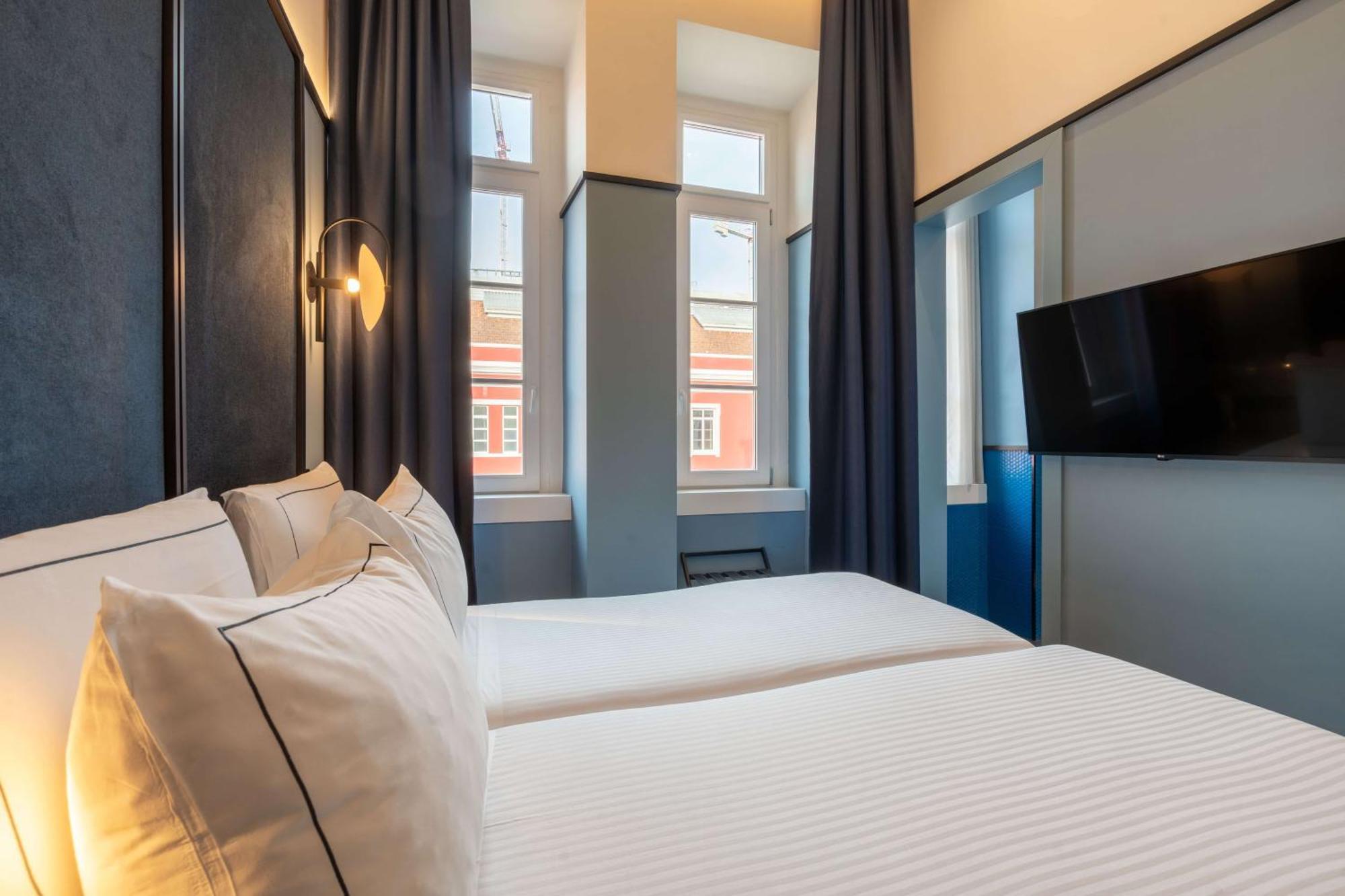 The Editory Riverside Hotel, An Historic Hotel Lisbon Luaran gambar A room at the hotel