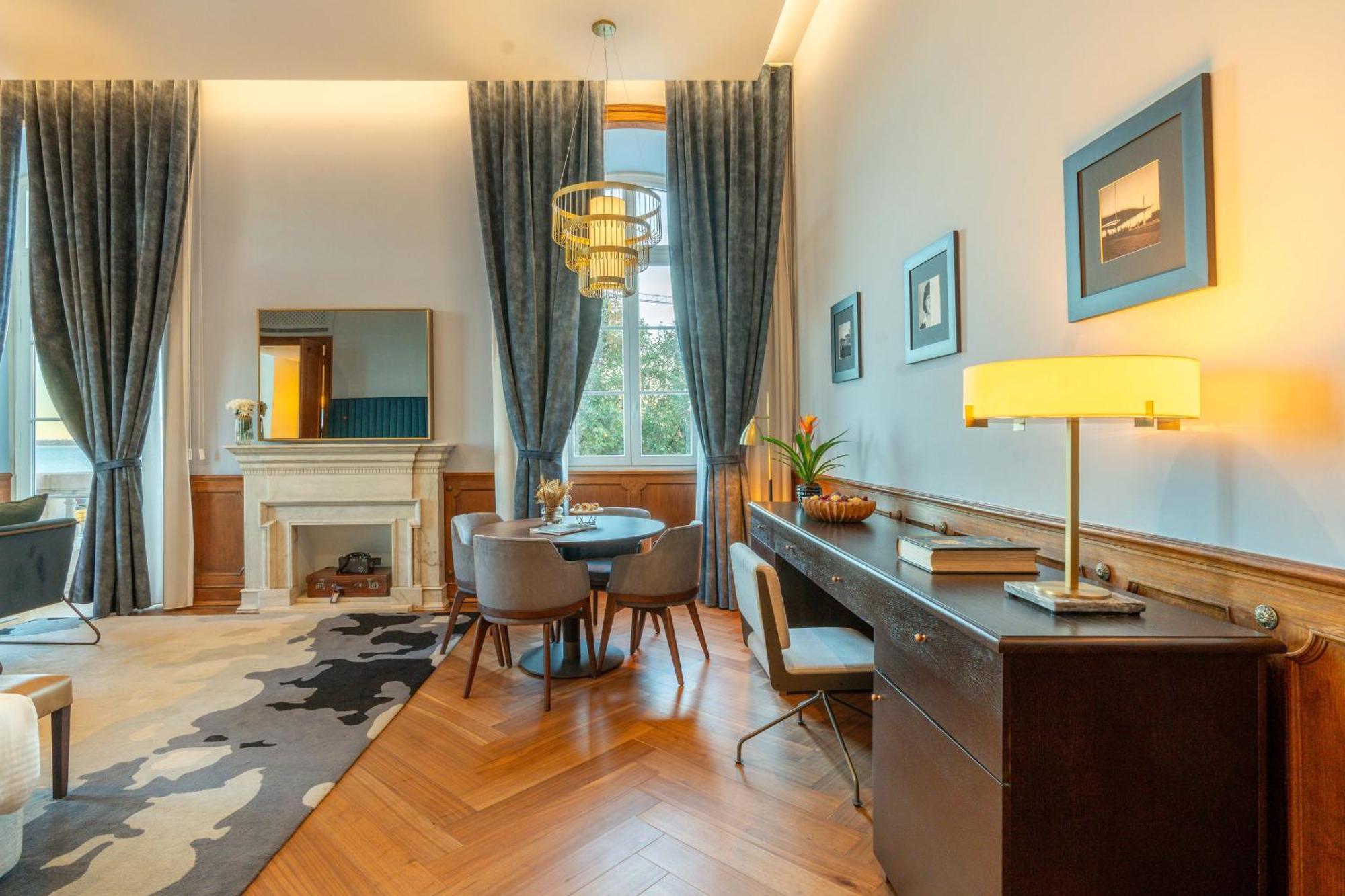 The Editory Riverside Hotel, An Historic Hotel Lisbon Luaran gambar A suite at the hotel