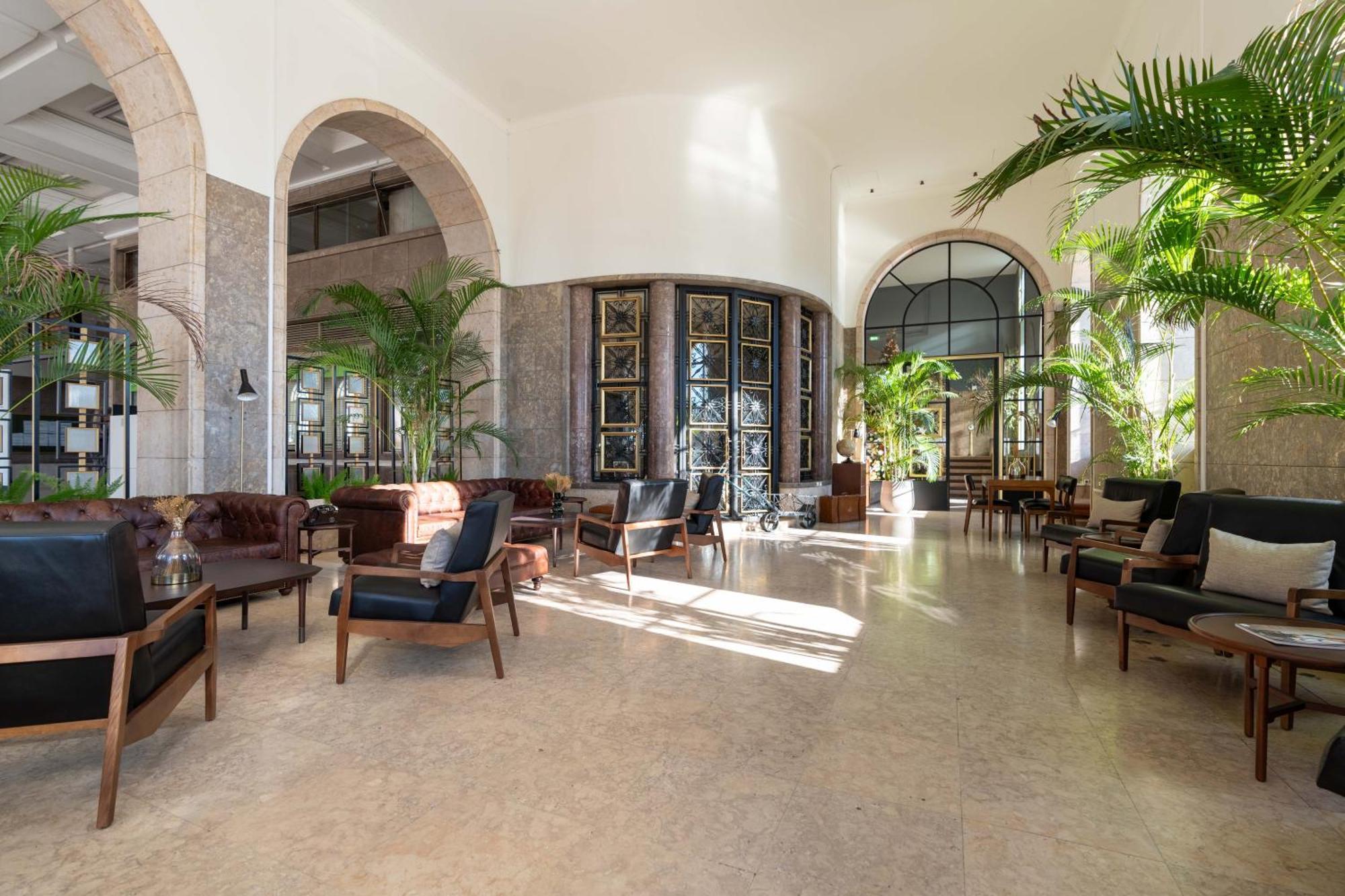 The Editory Riverside Hotel, An Historic Hotel Lisbon Luaran gambar The lobby of the hotel